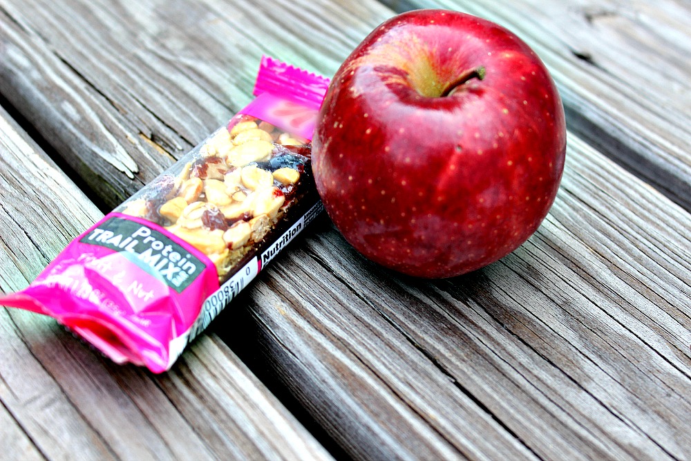 Fruit and snack bar
