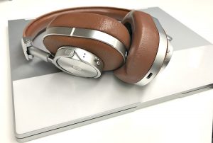 Great headphones for traveling