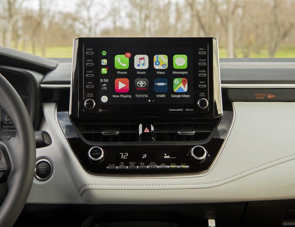 2020 Toyota Corolla touch screen