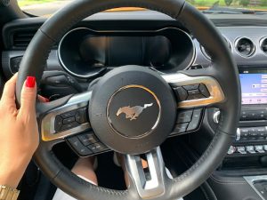 Mustang-GT-interior