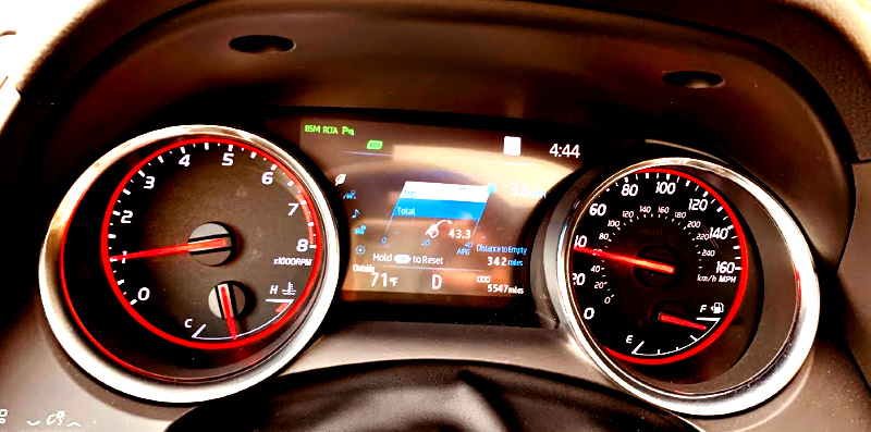 43 mpg on highway with 2019 Toyota Camry XSE