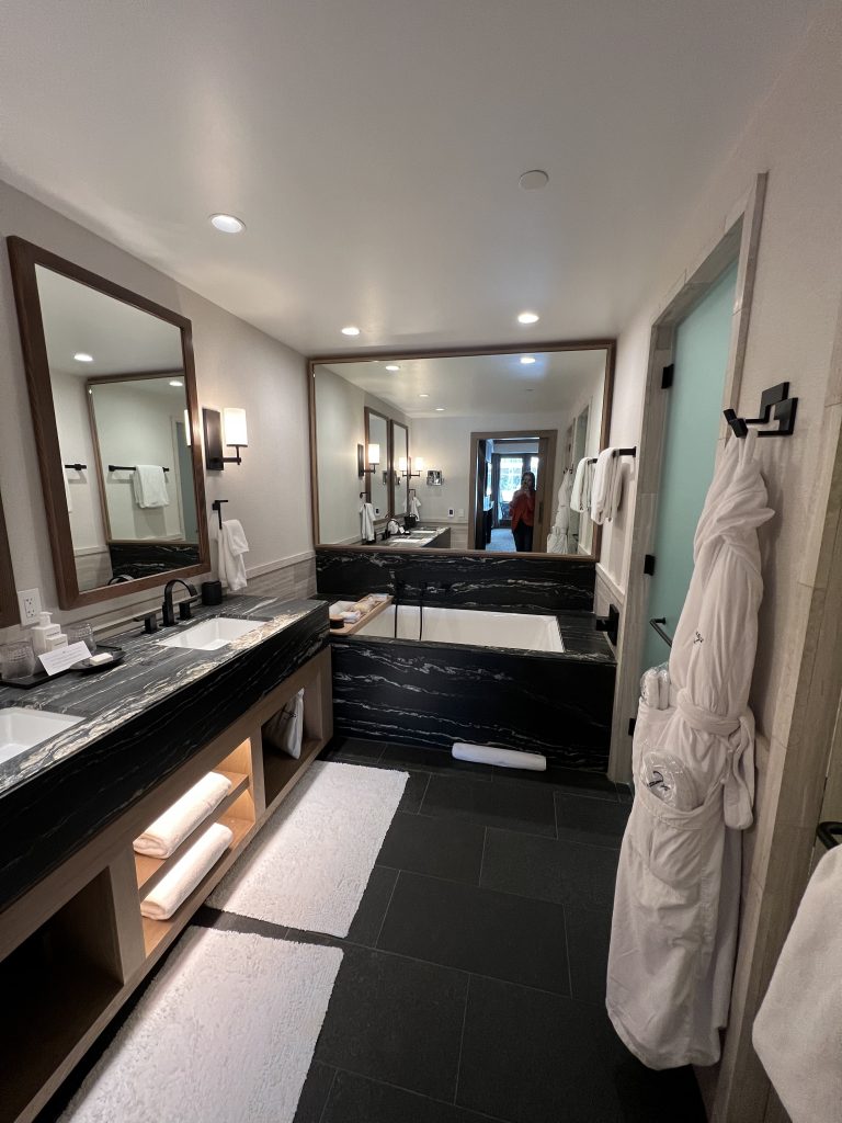 montage hotel bathroom