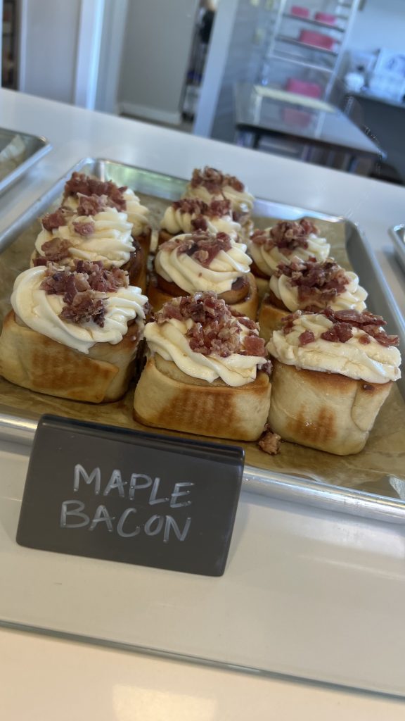 maple bacon cinnamon buns