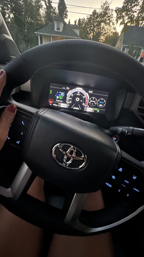 Toyota Tundra Hybrid fuel efficiency