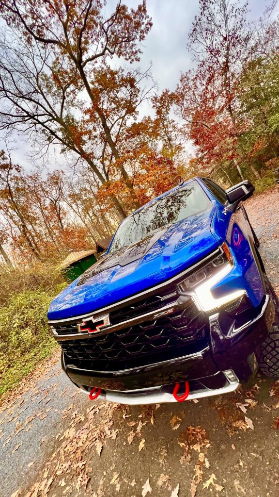 ZR2 on the trail