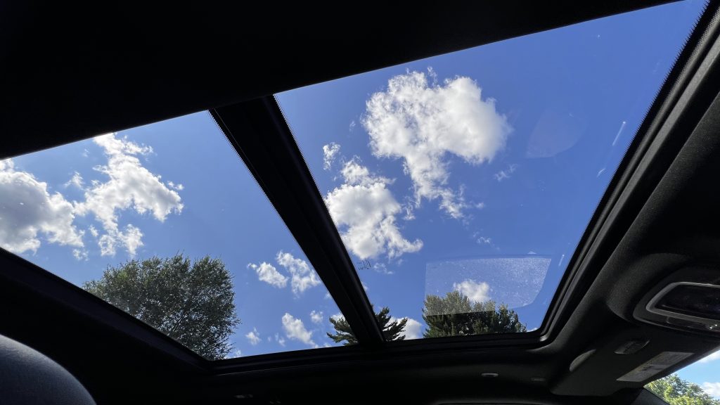 2025 Rebel dual sunroof