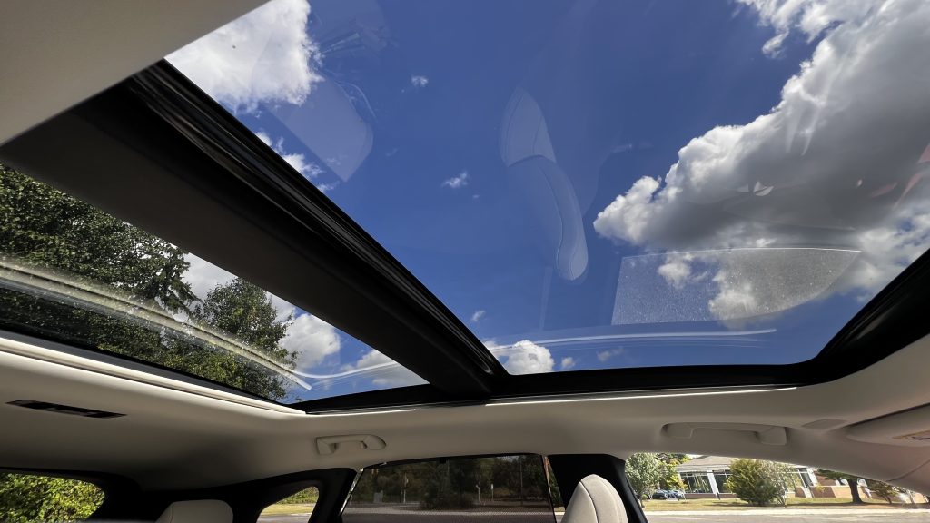 panoramic sun/moonroof