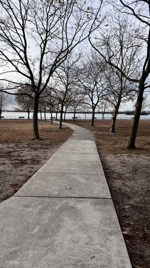 Fort Mercer walkway