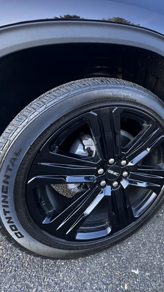 GMC Acadia Tires