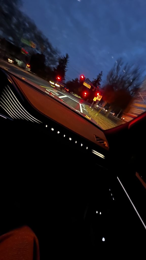 ambient lighting in the QX 80