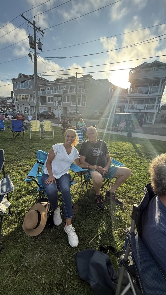 trendy latina at the concert