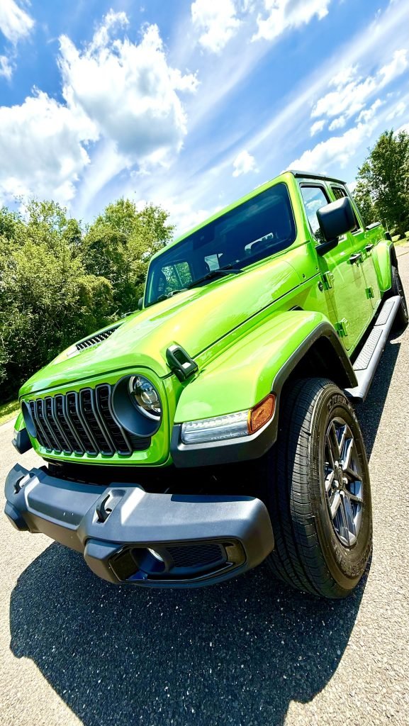 mojito green Jeep Gladiator