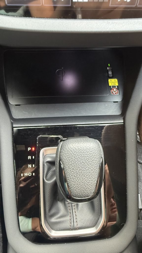 wireless phone charger