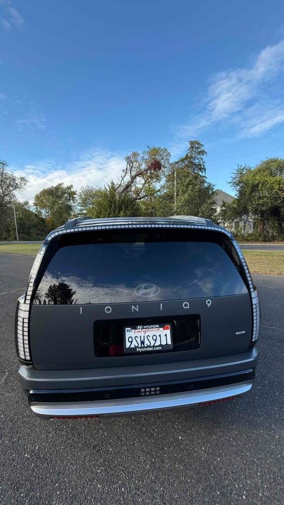 2026 Hyundai Ioniq 9 rear view