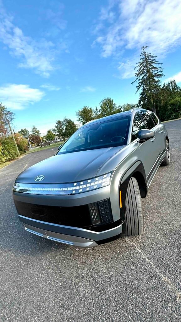 2026 Ioniq 9 front view