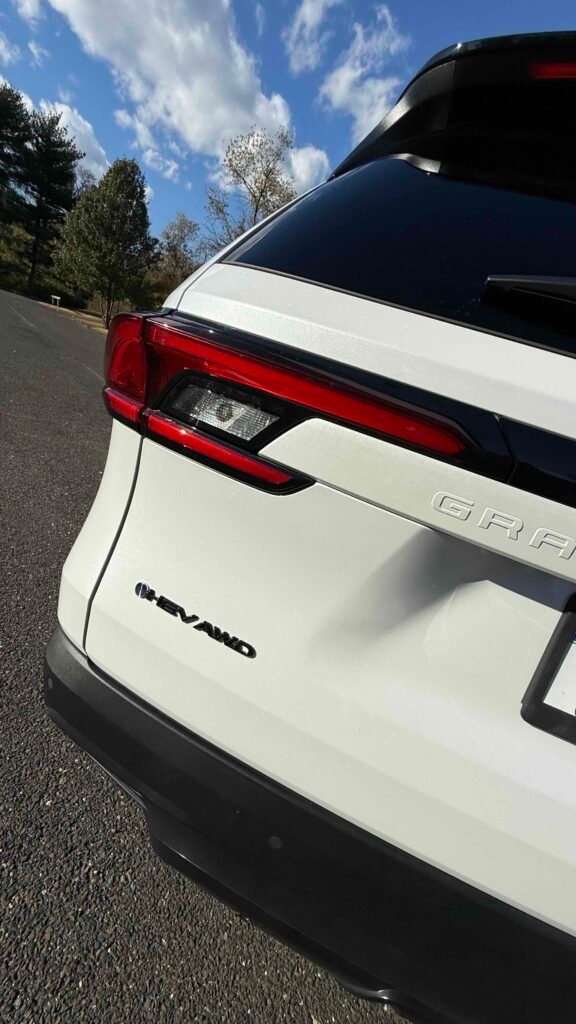 Grand Highlander tail lights