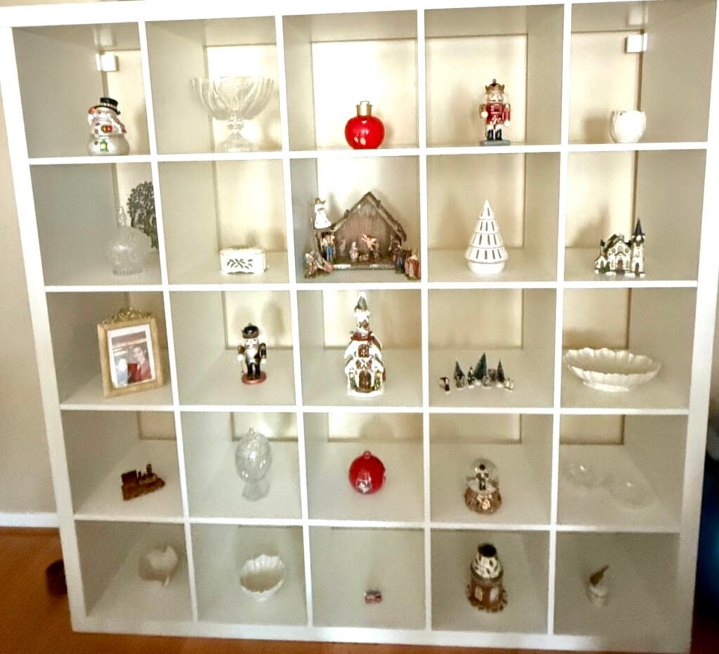 decluttered book case decluttered book case