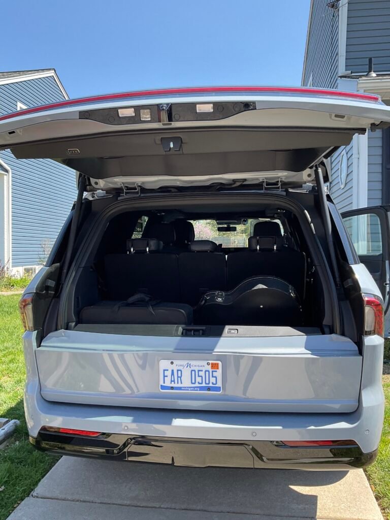 Navigator tailgate